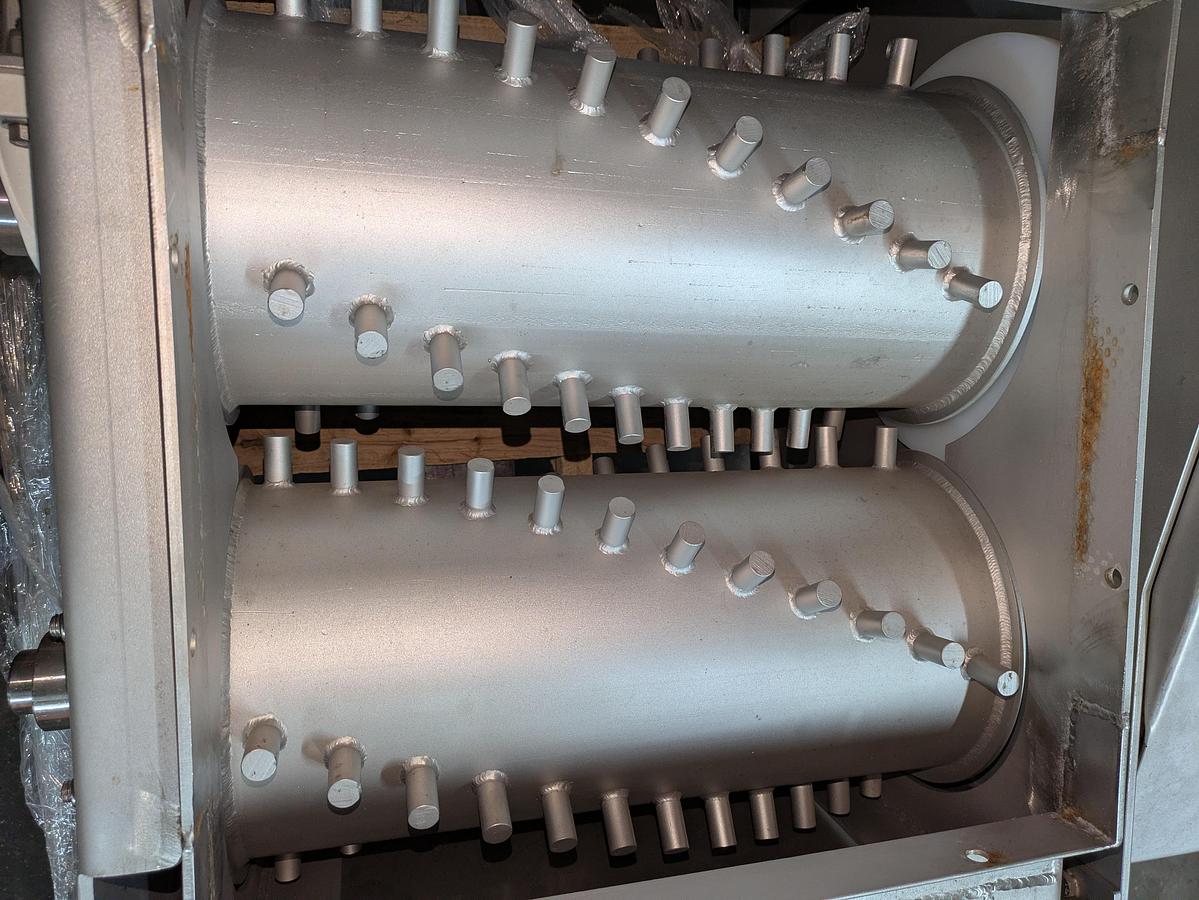 Key tech cluster breaker