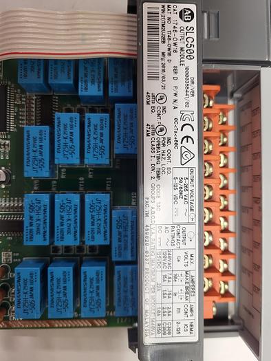 Used Allen-Bradley SLC500 Output Module 1746-OW16 Ser.D