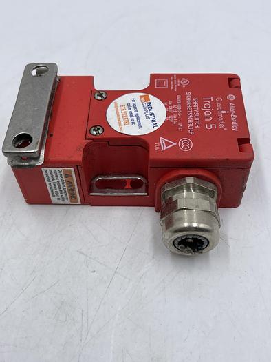 Used Allen-Bradley EN/IEC 60947-5-1