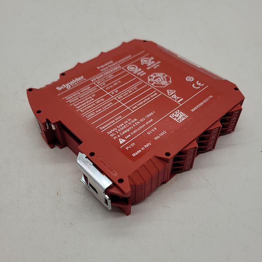 Schneider Electric Preventa Input Output Expansion XPSMCMMX0802