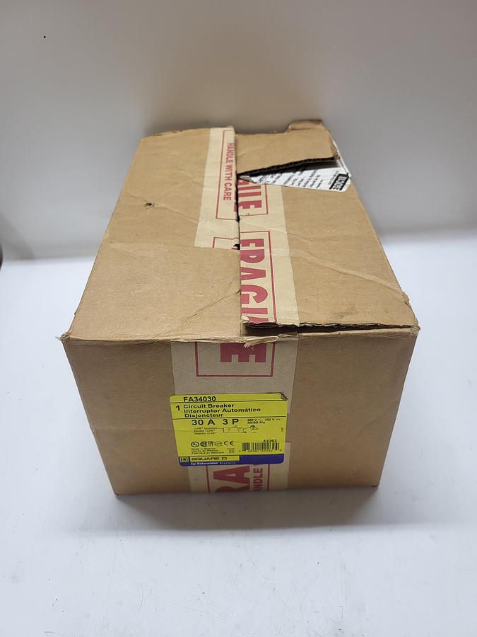 Square D FA34030 Circuit Breaker