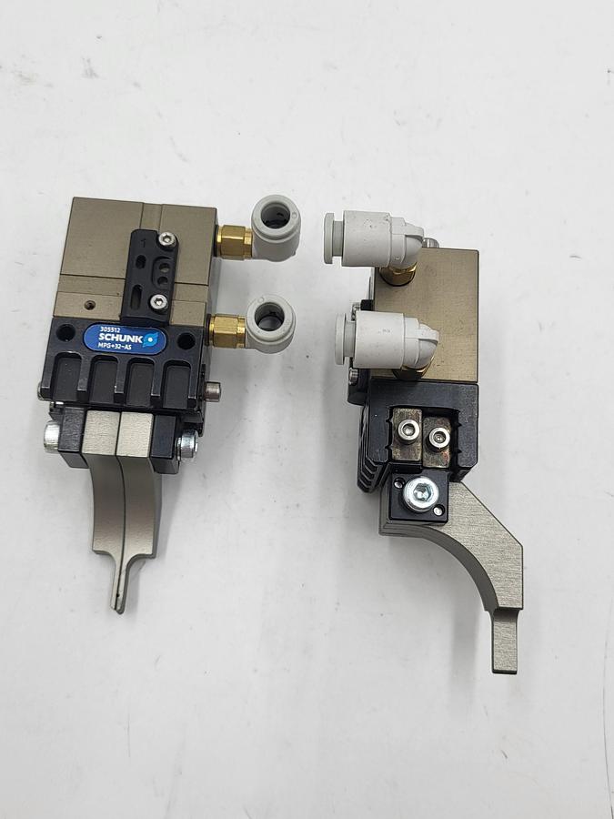 Used SCHUNK MPG+32-AS / 305512 Robotic Pneumatic Grippers