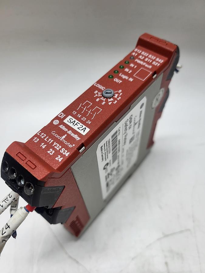 Used Allen-Bradley 440R-D22R2 Ser.A