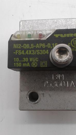 Used Turck Ni2-Q6,5-AP6-0,16 Proximity Sensor