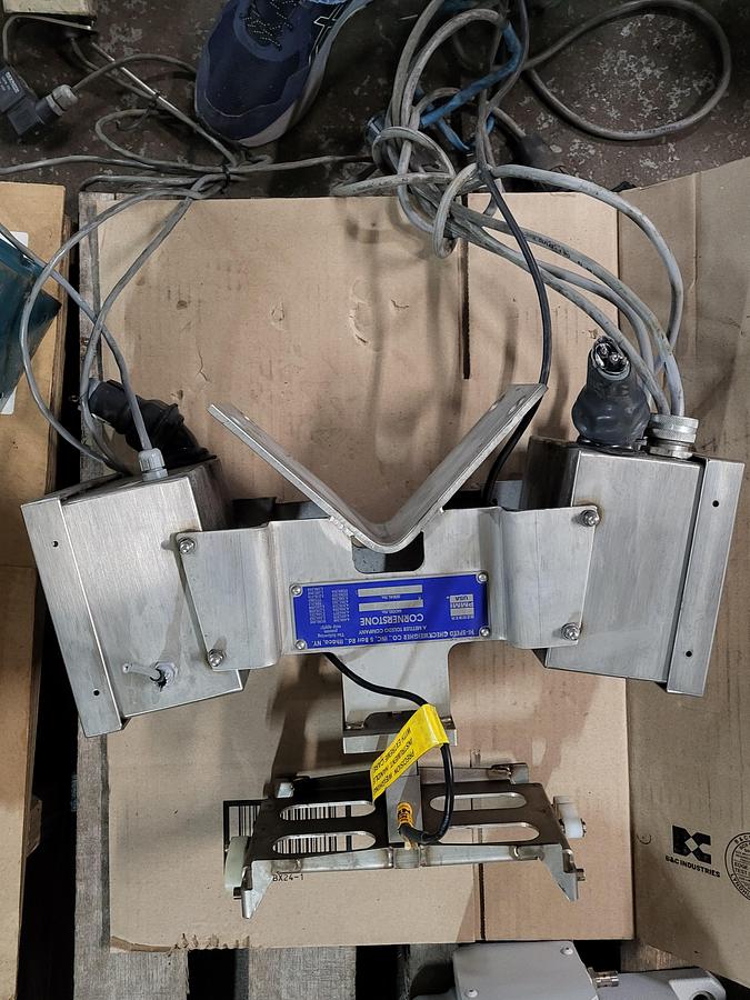 Used Mettler Toledo Cornerstone Hi-speed Checkweigher CZ2310-1A Ser # S980460 1A