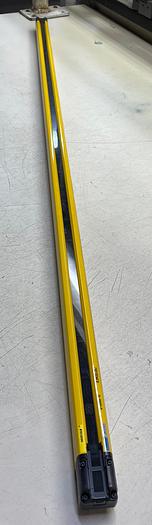 Used Keyence GL-R60H-R 