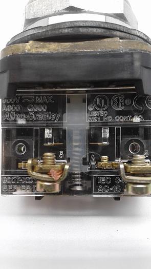 Used Allen-Bradley 800T-XD1 Series D Control Button