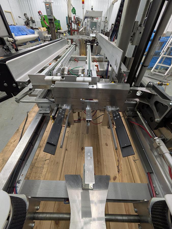 Used Wexxar WF-20T case erector