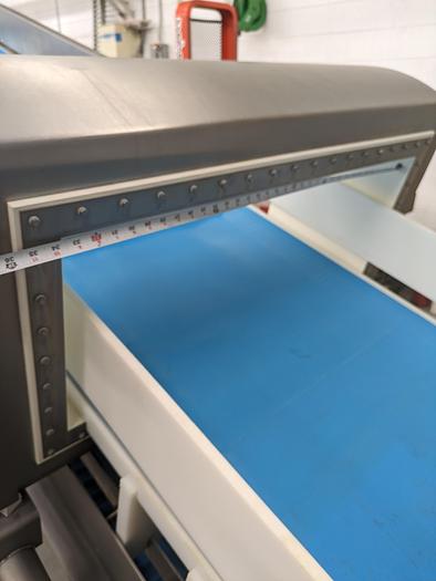 Used safeline metal detector, conveyor, intralox