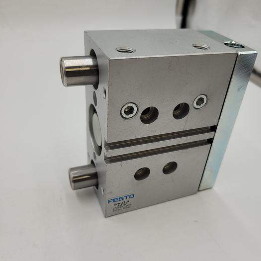 Used FESTO PNEUMATIC CYLINDER DFM-32-25-P-A-KF / 170930 D308