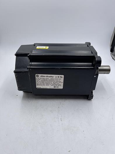 Used Allen-Bradley MPL-B540K-72AA Ser A 