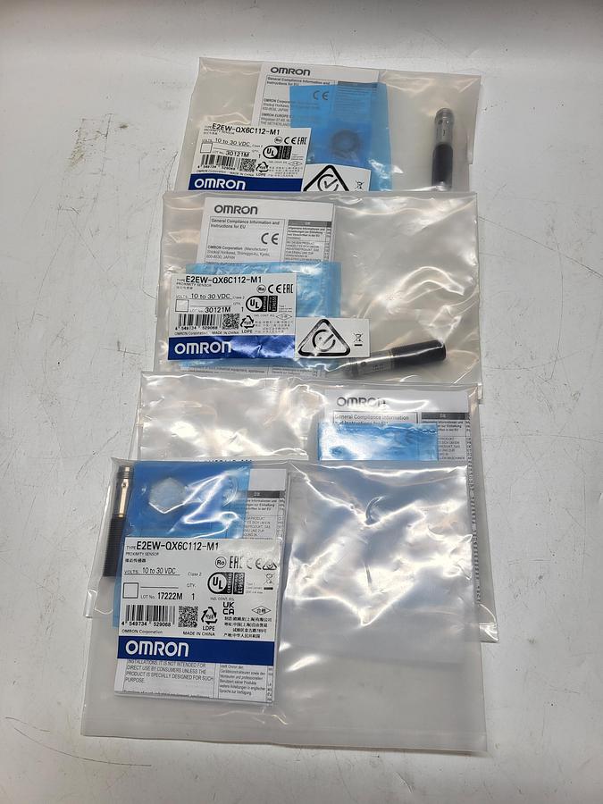 Omron E2EW-QX6C112-M1