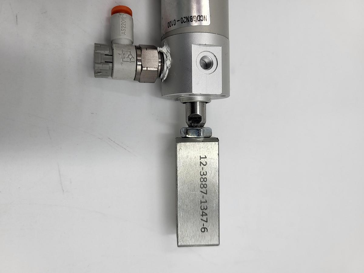 Used SMC pneumatic cylinder NCDGBN20-0100 & two AS2201F valves