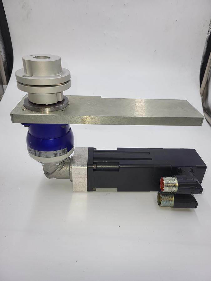 Used Allen Bradley MPL-B1530U-VJ74AA servo motor & Wittenstein planetary  NPSK015S-MF3-35 GEARBOX RATIO 35:1