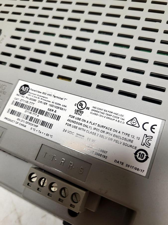 Allen-Bradley 2711R-T7T nameplate