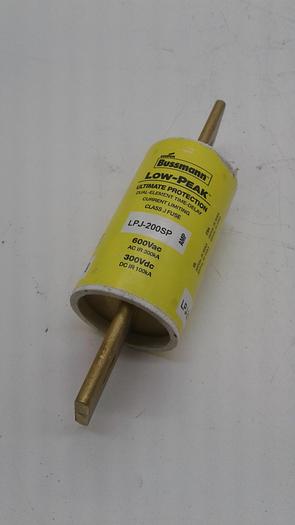 Used Bussmann Low-Peak Dual Element Time Delay Current Limiting Class J Fuse LPJ-2000SP