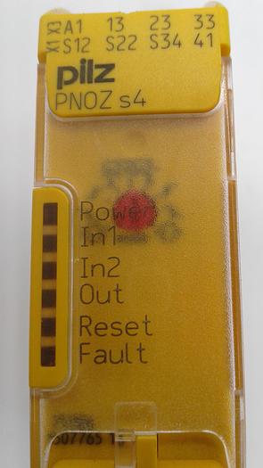 Used Pilz PN0Z s4 C 24VDC 3n/o 1n/c 751104