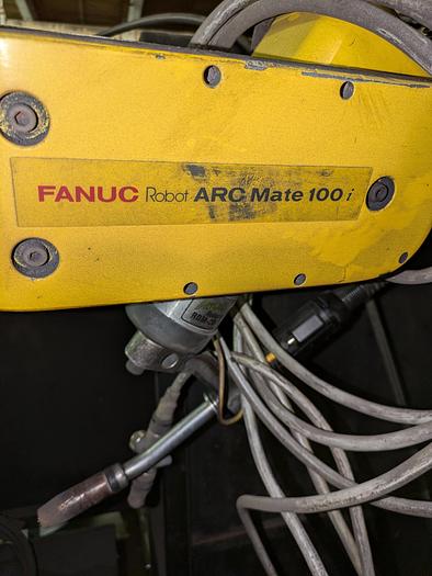 Used Fanuc arc mate 100 system R-J3 robot welding cell, rotary table