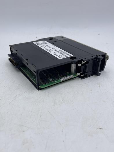 Used Allen-Bradley 1756-OB32 Ser A