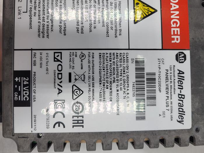Allen-Bradley 2711P-T10C22D9P Ser A