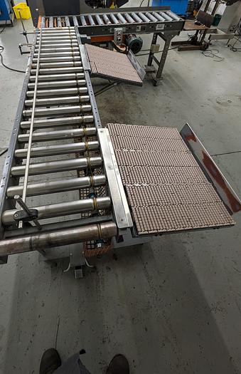 Used roller conveyor, 90 degree transition, pack station