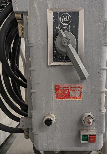 Used tri-clover pump CL2284MDG A-B hazardous location disconnect type 7-9-3R rolling cart