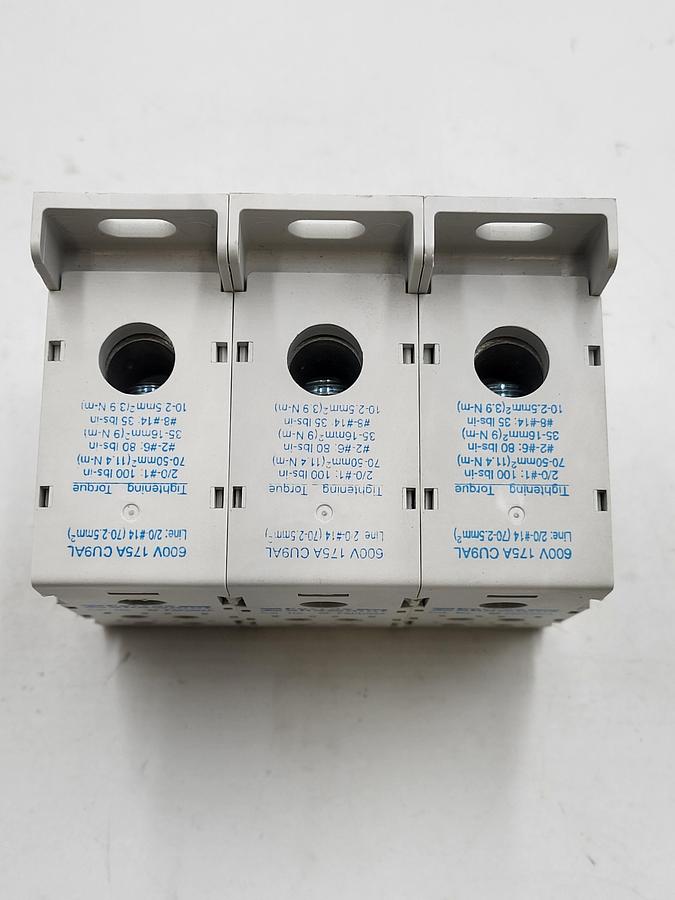 Used FERRAZ SHAWMUT FSPDB2A Power Distribution Block