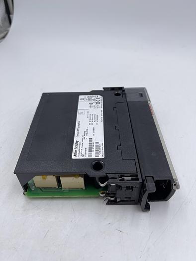 Used Allen-Bradley 1756-OW16I Ser A