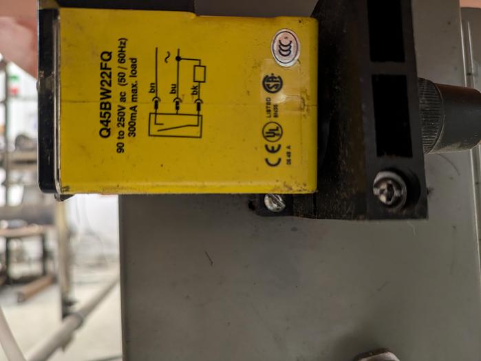 Used roller conveyor, 90 degree transition, pack station