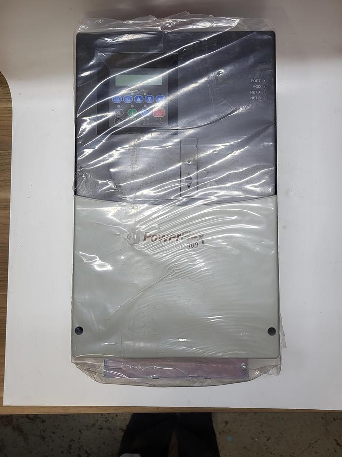Allen-Bradley Powerflex 400 22C-D045A103 Ser.A *NEW*