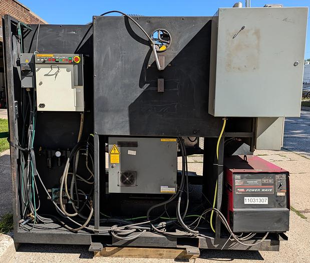 Used Fanuc arc mate 100 system R-J3 robot welding cell, rotary table