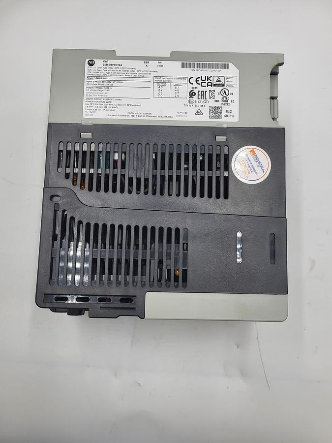 Used ALLEN BRADLEY Power Flex 525 25B-D4p0n104 DRIVE