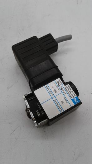 Used Mac PID-501JJ Plug Valves