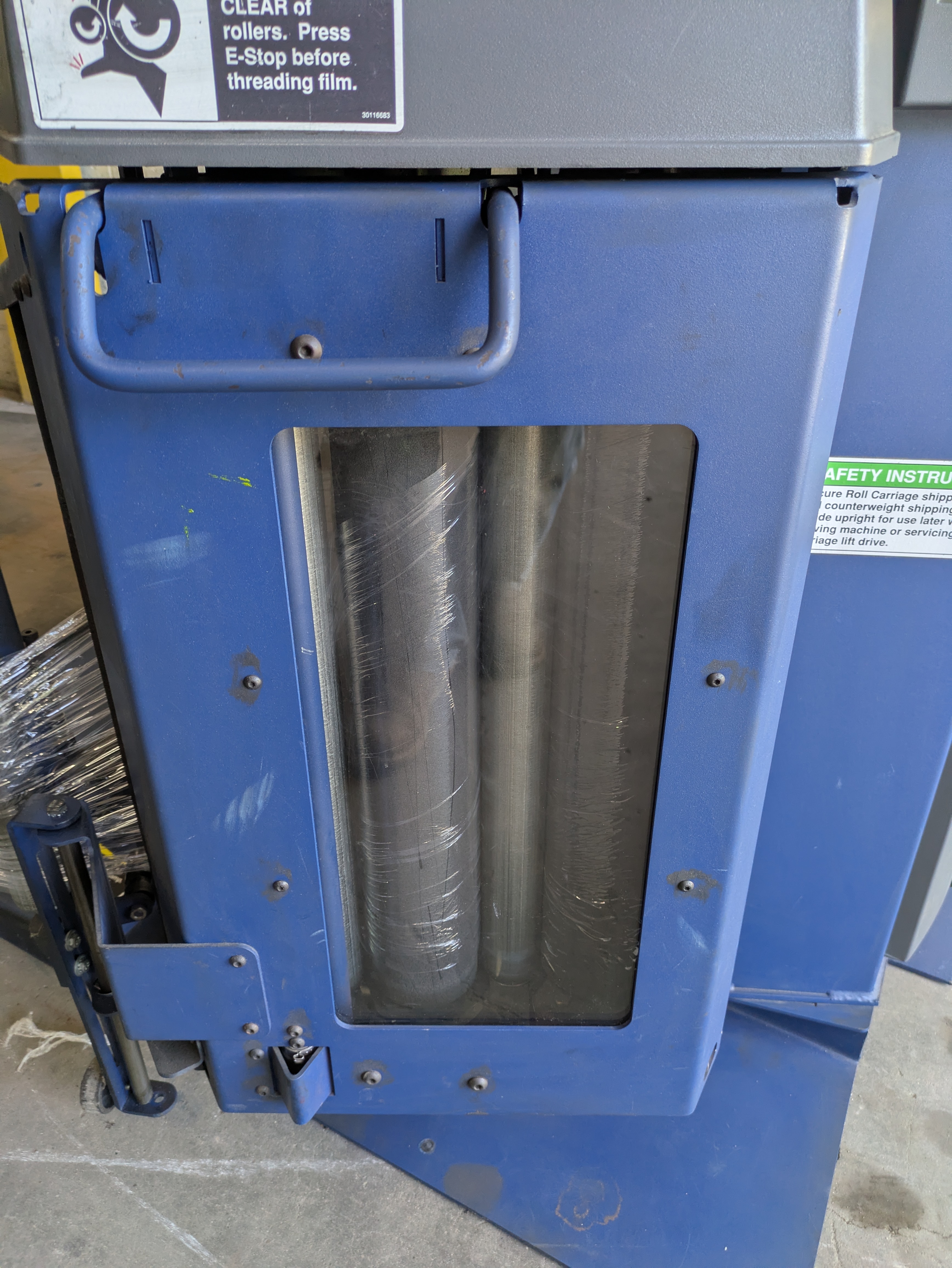 Used Lantech Q300XT stretch wrapper with cut and clamp