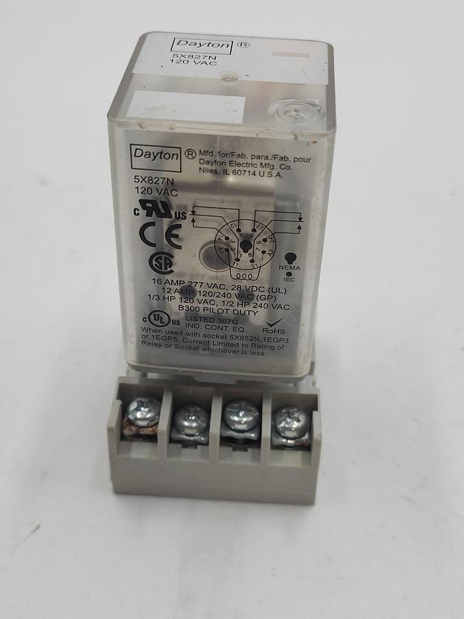 Used Dayton Relay 5X827N & base 5X852N