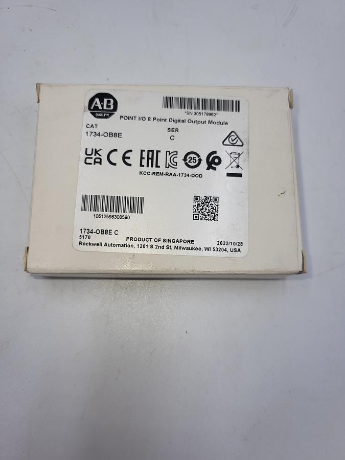Allen-Bradley 1734-OB8E POINT I/O 24V DC 8-Channel Enhanced Source Output Module Series C *NEW in box*