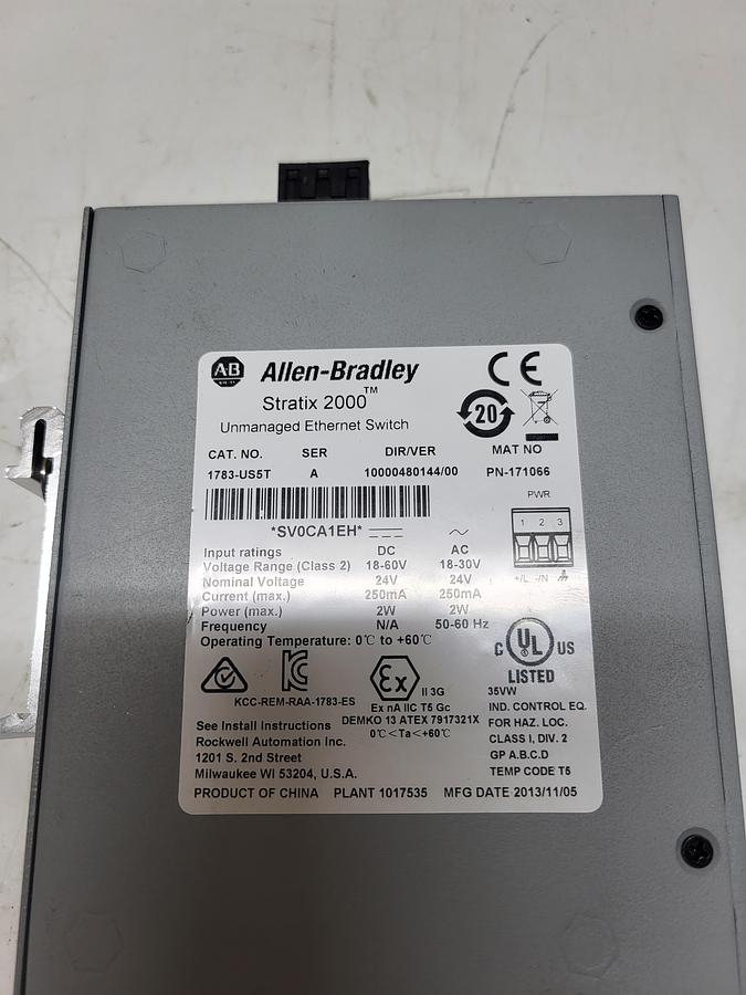 Used Allen-Bradley Stratix 2000 Unmanaged Ethernet Switch 1783-US5T Ser.A