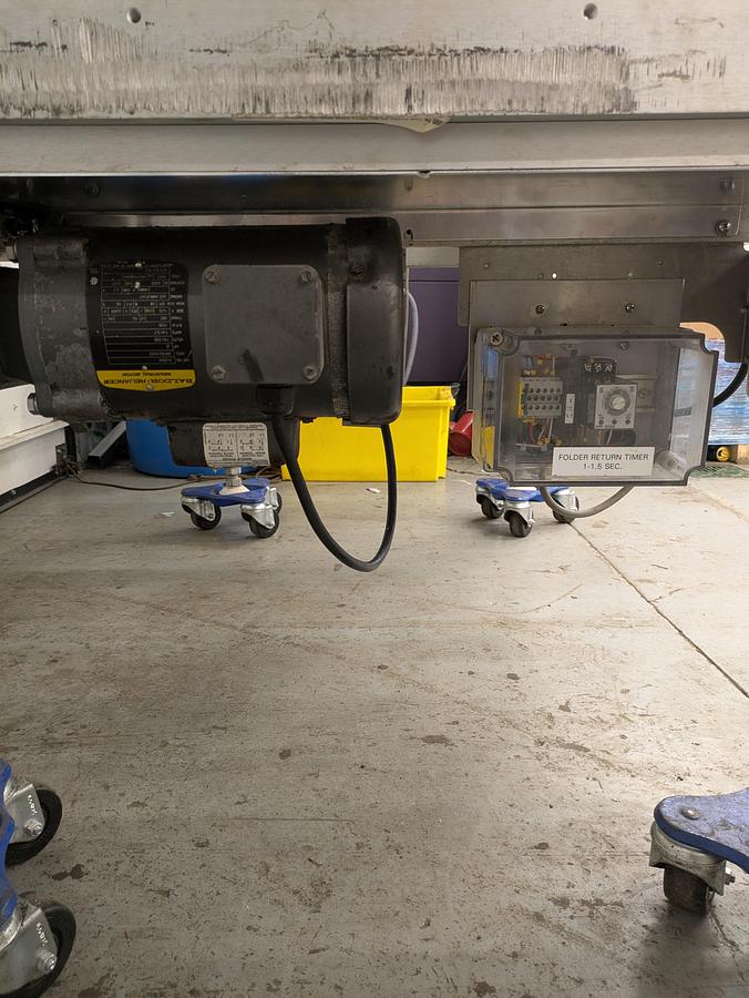 Used Wexxar Bel 252 case sealer and closer