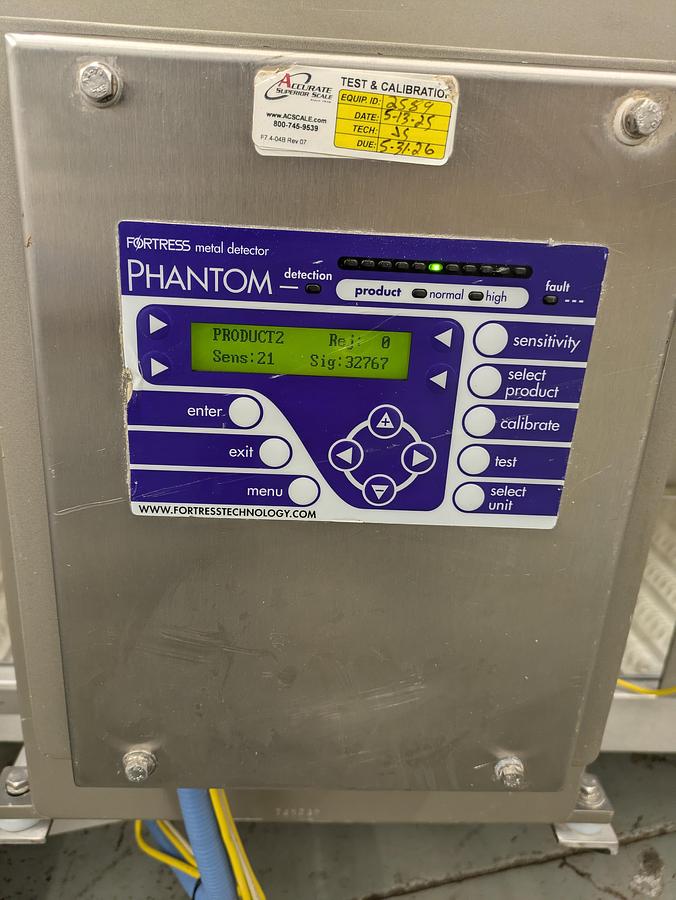 Used Fortress phantom, metal detector, stainless conveyor