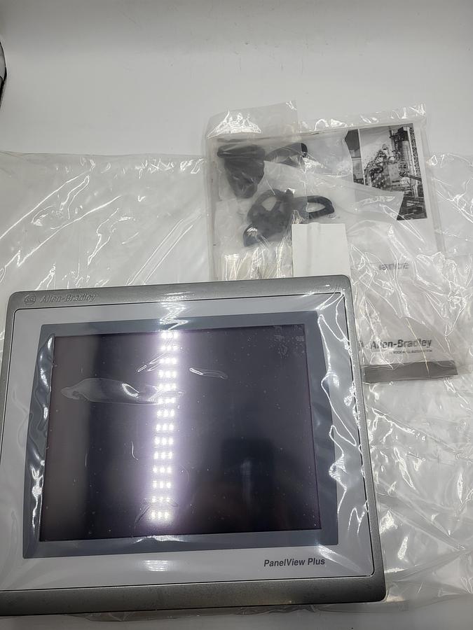 Allen-Bradley 2711P-T10C22D9P-B PanelView Plus 7 Color Touch 10" Ethernet, Ser B