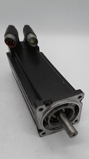 Used Allen-Bradley Inverter Duty AC Servo Motor MPL-B330P-MK74AA