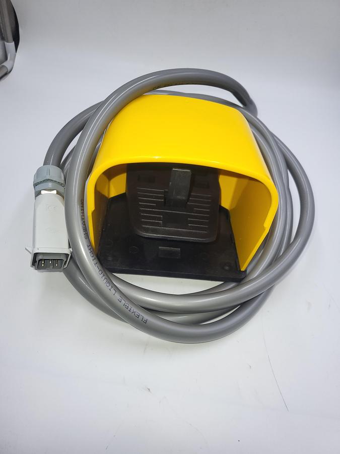 PX 12040-C Foot Switch by PIZZATO