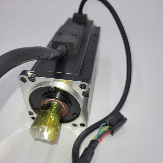 Used GE FANUC Versa Motion Servo Motor Ic800vmm02lbkse25b 110V 0.2kW 1.6A