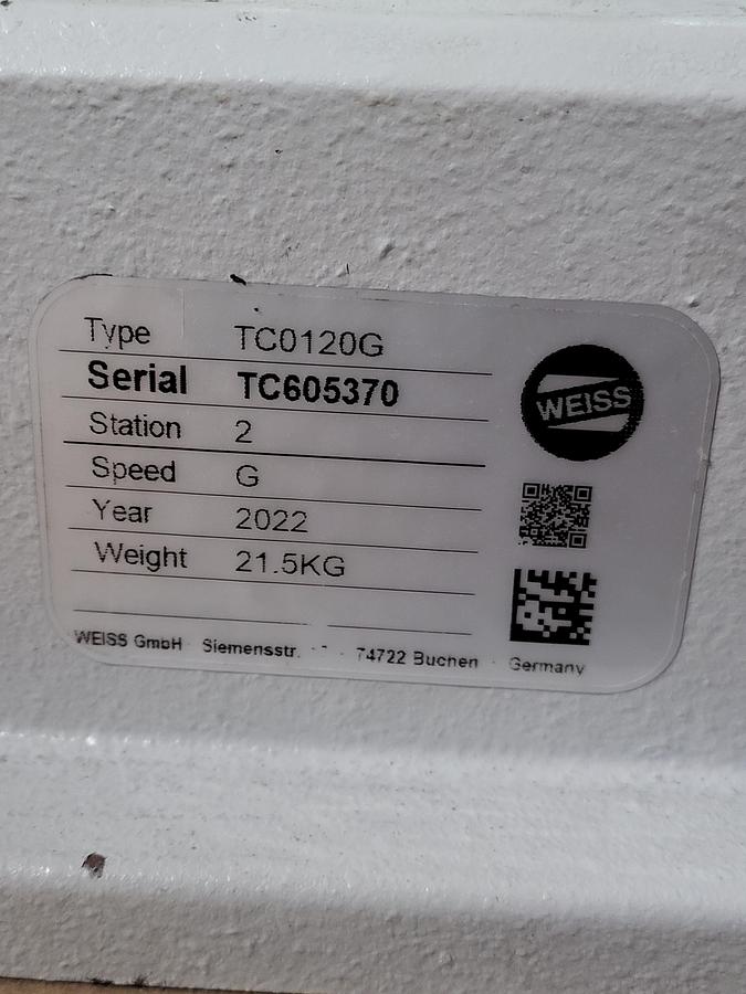 Used Weiss TC0120G Rotary Indexing Table 0.14KW 1685RPM D270/480V & Allen Bradley AZKA 56L-8T / 507-568142102 Servo Motor