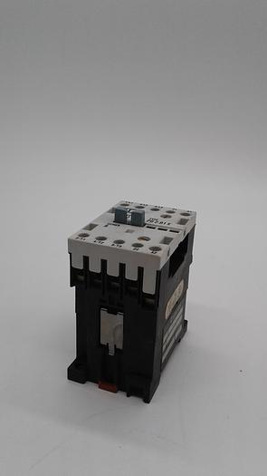 Used Square D Class 8502 Basic Contactor PDV2. 01EV02