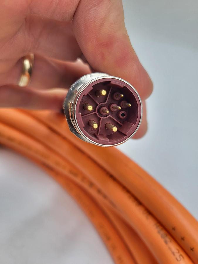 IGUS chainflex CF280 UL H102-25-04-D   1000V E310776 AWM style 21223 vw-1   30' long