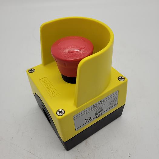 Siemens Assembled Enclosure W/Estop 3SU1801-0NAC0-2AC2