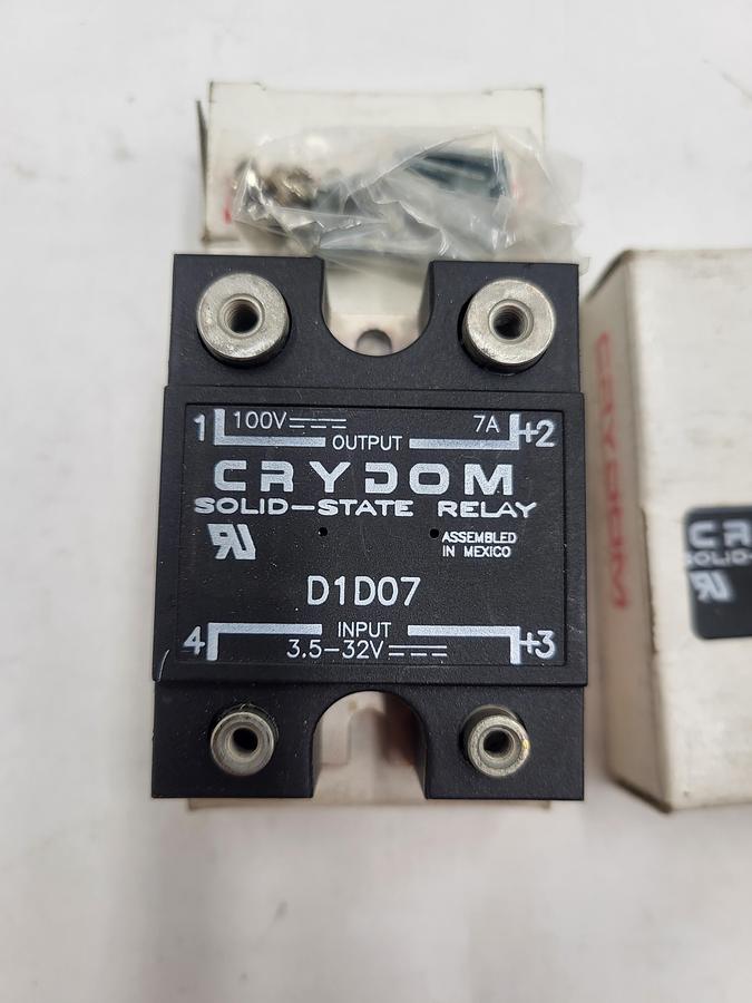 Crydom solid state relay D1D07 *NEW IN ORIGINAL BOX*