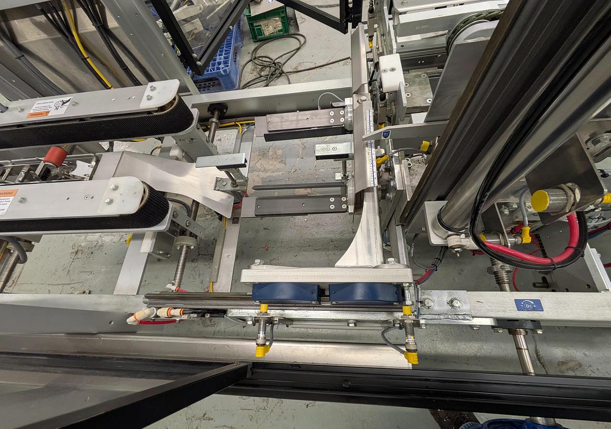 Used Wexxar WF-20T case erector