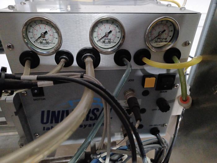 Used l-60 Right hand Labeler Universal labeling systems